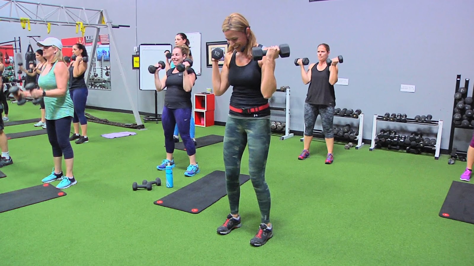 Studio SWEAT onDemand weight lifting class